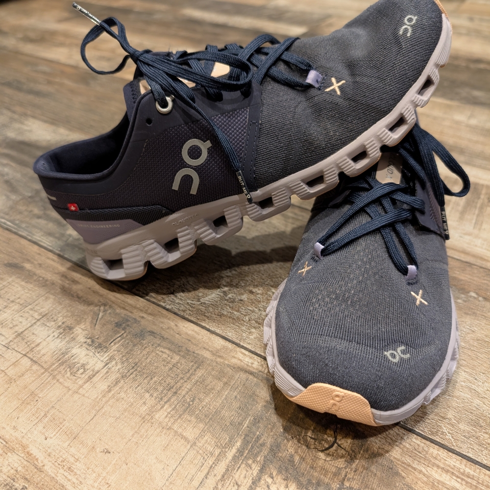 On Running Cloud 3X Shoes